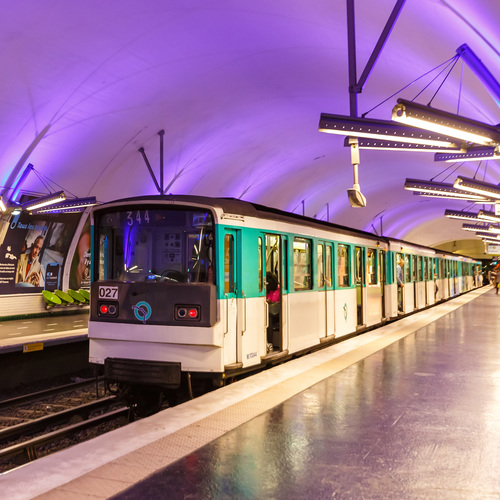 Métro de Paris (station Gambetta)